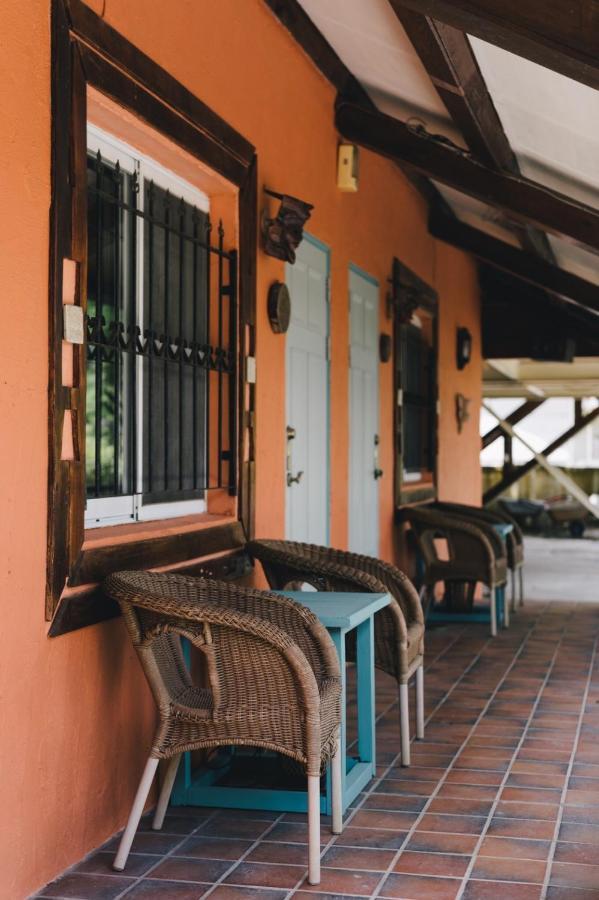 Ferienwohnung Monet Garden Coffee Farm Chinan Exterior foto