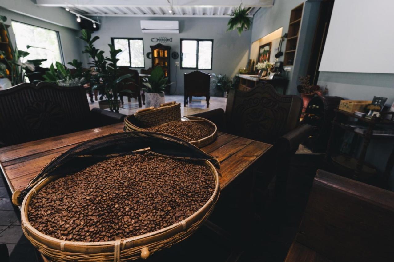 Ferienwohnung Monet Garden Coffee Farm Chinan Exterior foto