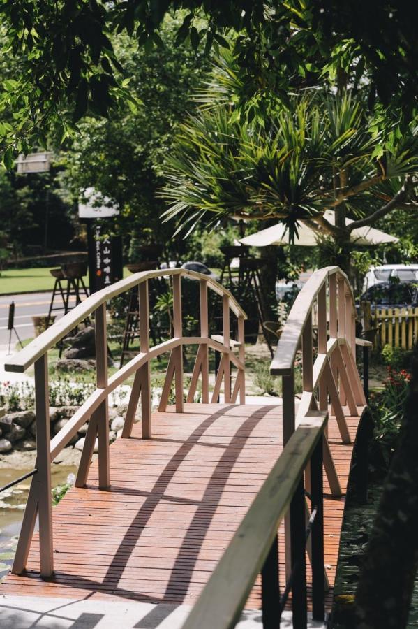Ferienwohnung Monet Garden Coffee Farm Chinan Exterior foto